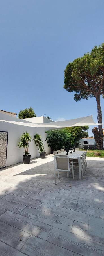 Villa Yoli 26 Con Piscina Y Jardin Cerca De La Playa Chiclana de la Frontera Bagian luar foto
